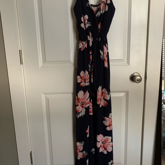 Floral Romper with Cape - Picture 2 of 4